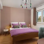 La Prima Olivia Апартаменти *